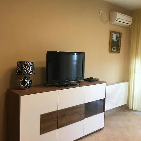 Emi Apartman *