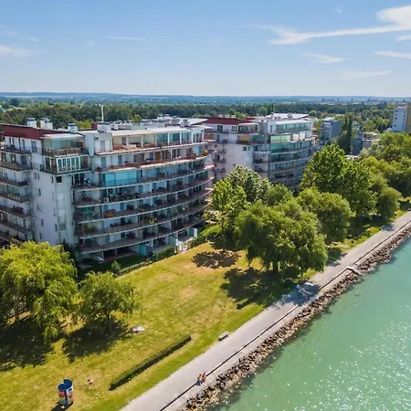 Emi Apartman