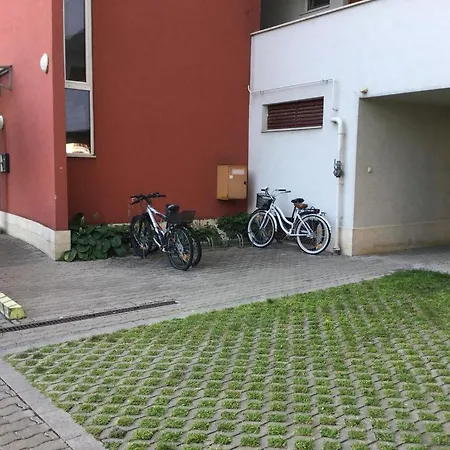 Apartman Emi *